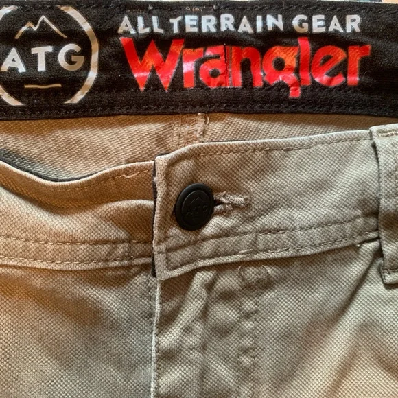 Wrangler All Terrain Gear grey/beige pants - Picture 4 of 4